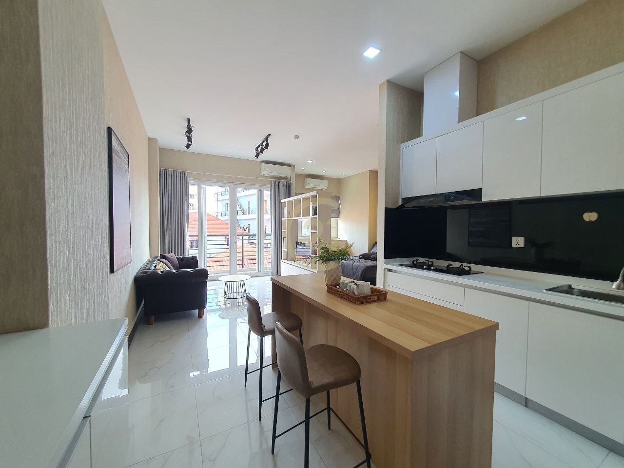 LUXERY ONE BEDROOM FOR RENT