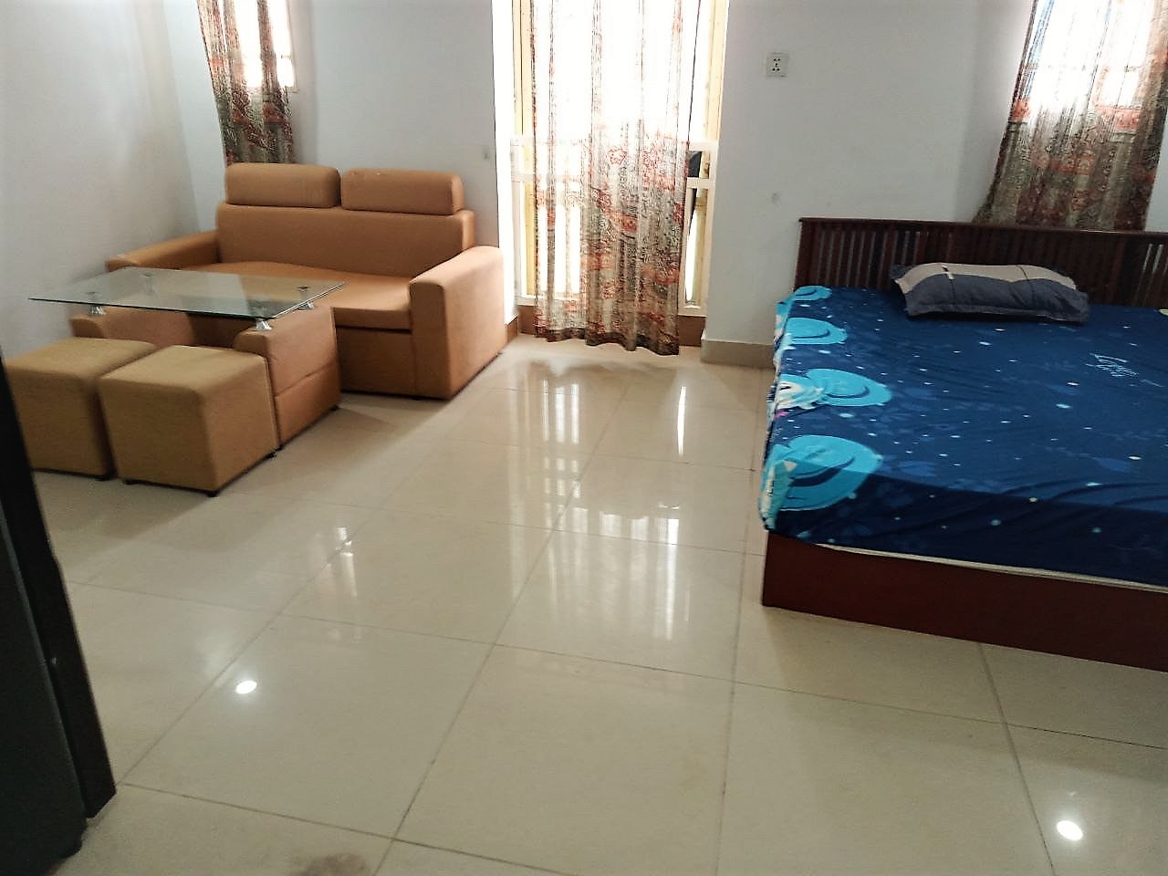 11EFF568-61B5-4AC1-BF3A-23527F749F4E