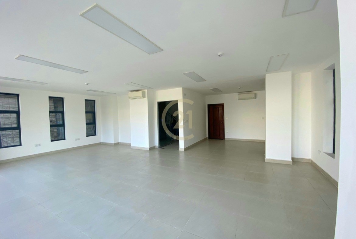 Mordern building for SALE at Tonle Bassac