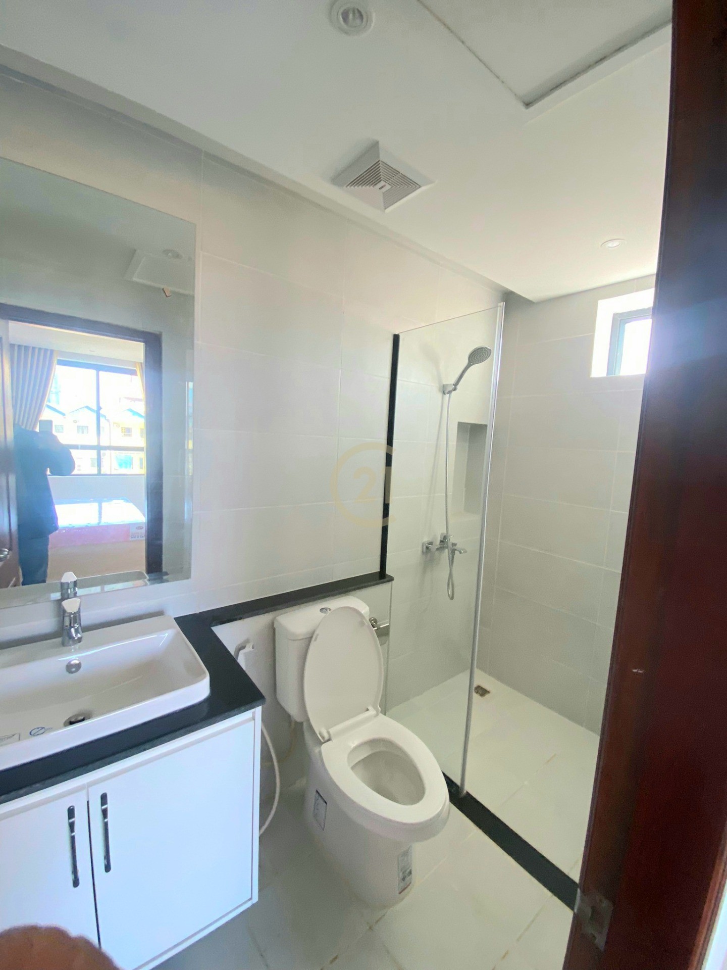 Mordern building for SALE at Tonle Bassac