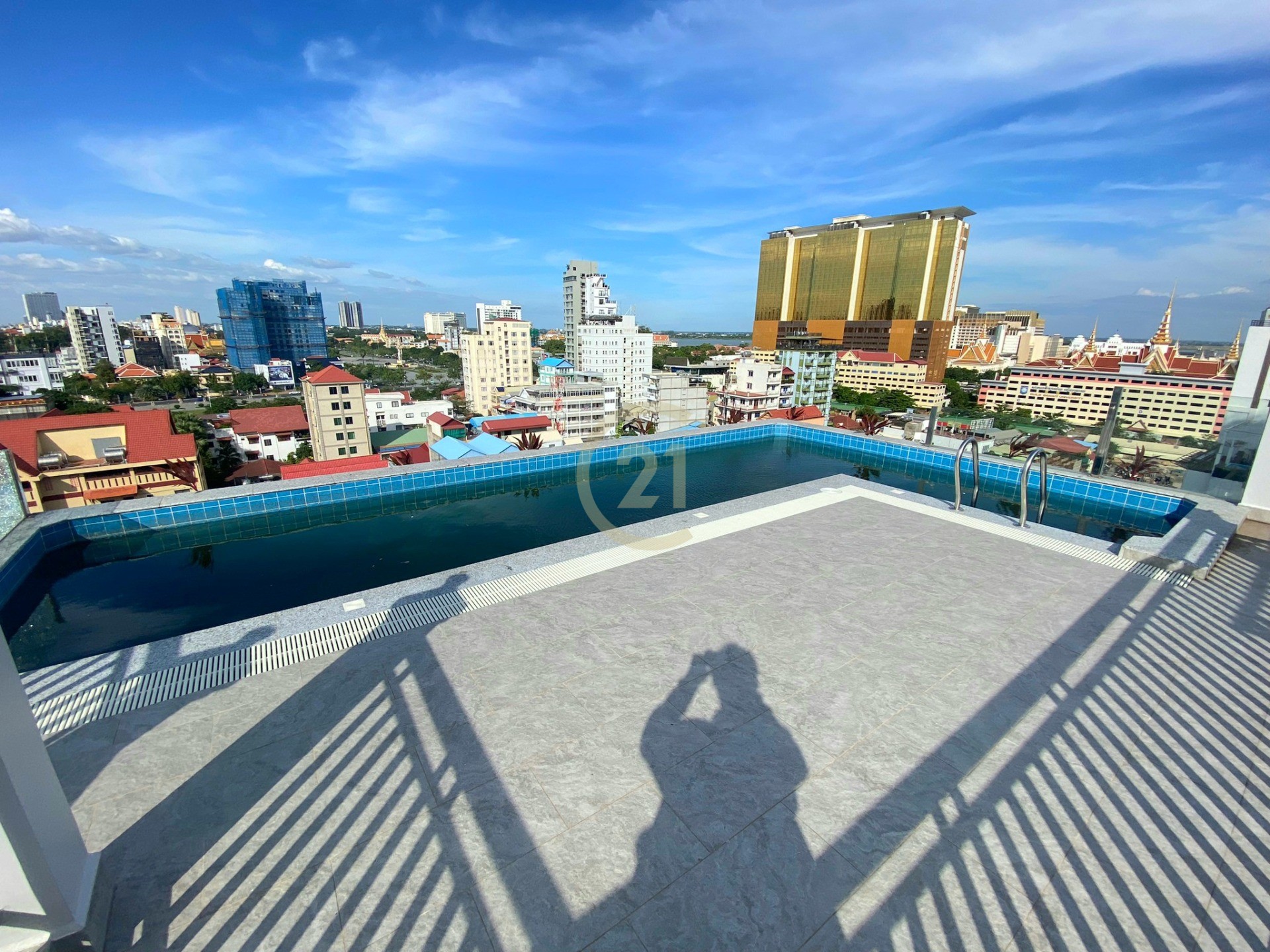 Mordern building for SALE at Tonle Bassac