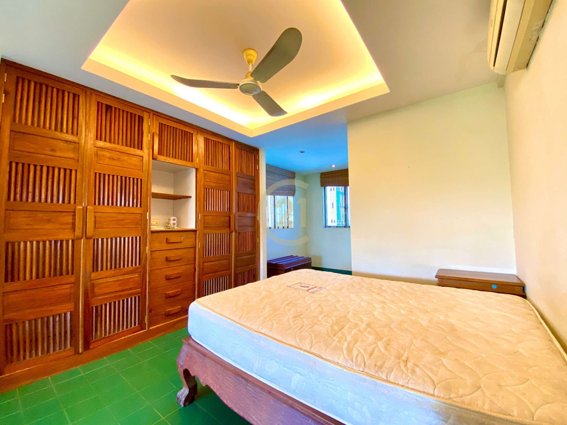 Townhouse two bedroom for rent