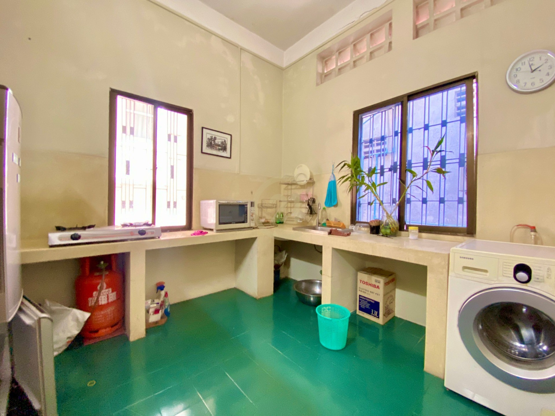 Townhouse two bedroom for rent