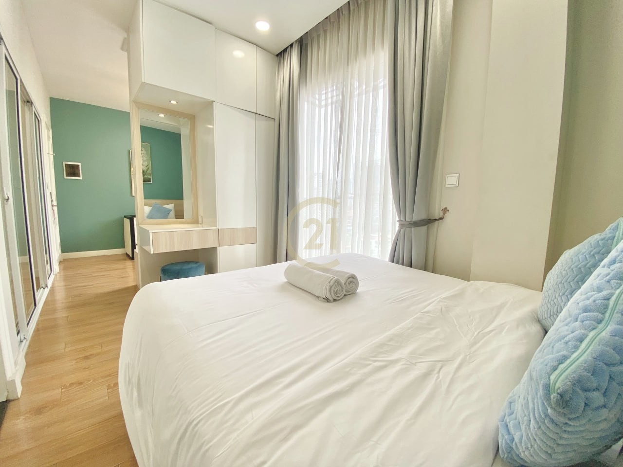 2 LUXERY STUDIO ROOM FOR RENT