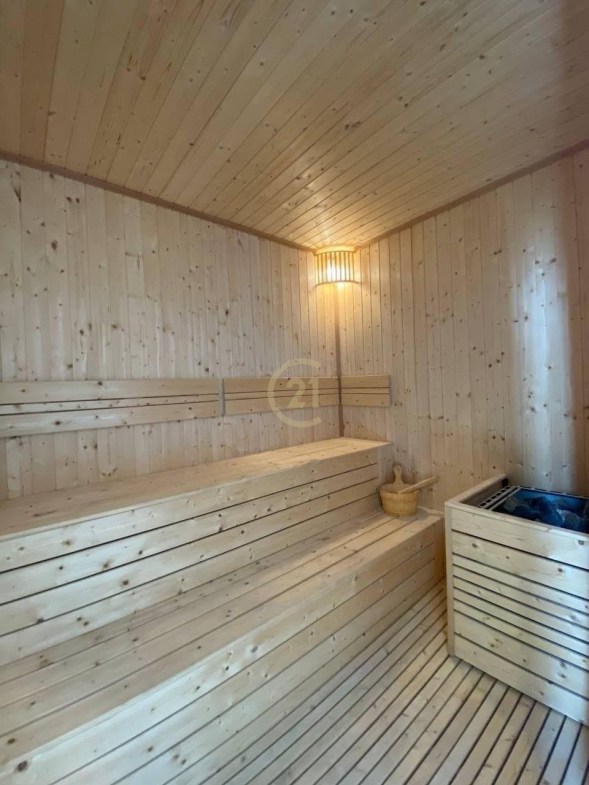 LUXERY ONE BEDROOM FOR RENT
