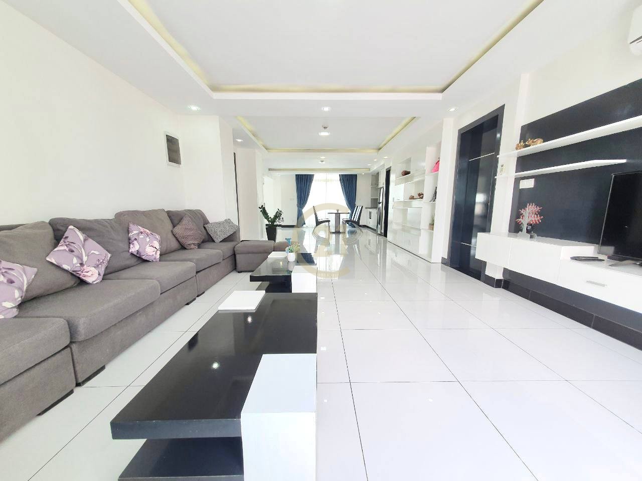 3 MODERN THREE BEDROOM FOR RENT
