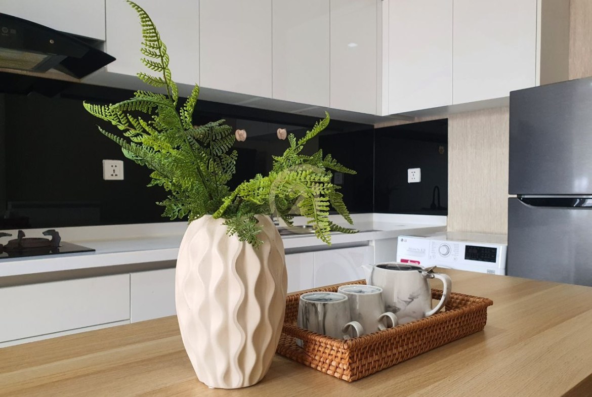 LUXERY ONE BEDROOM FOR RENT