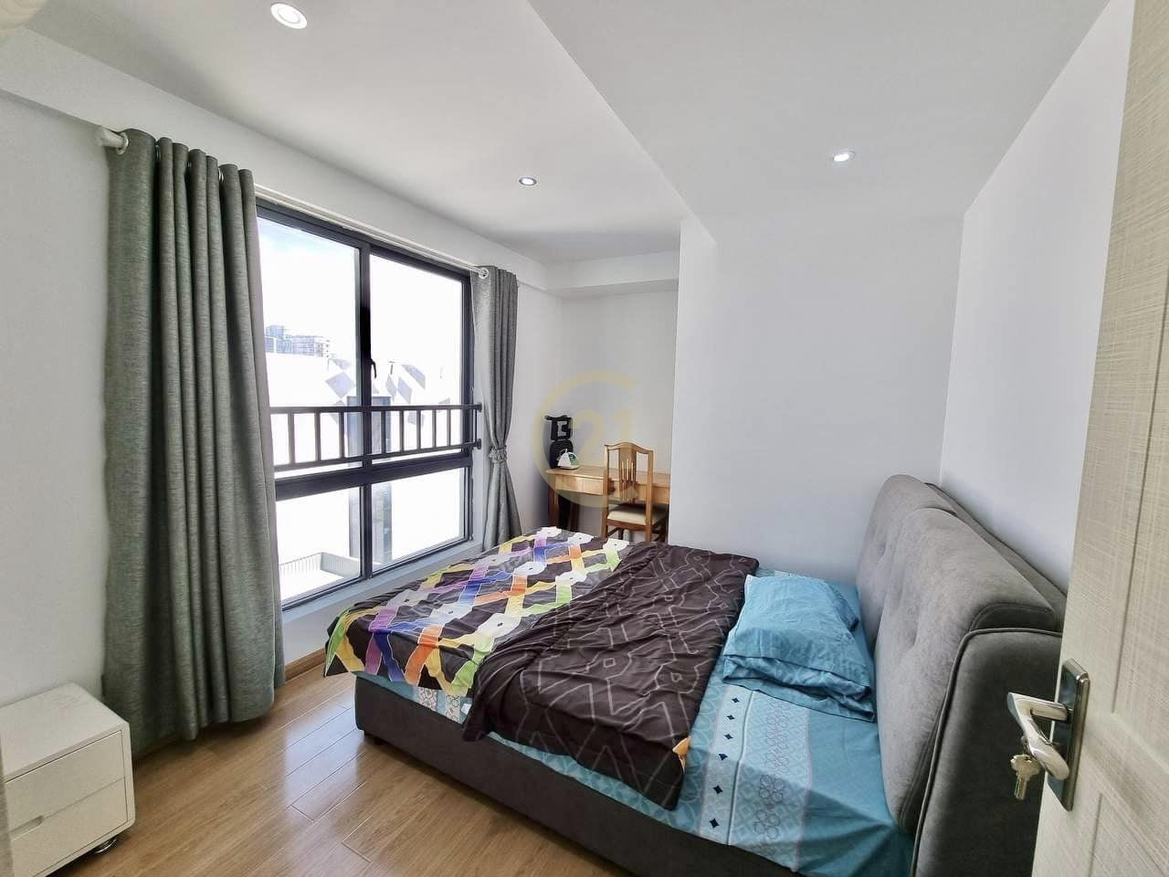 3 MODERN TWO BEDROOM FOR RENT
