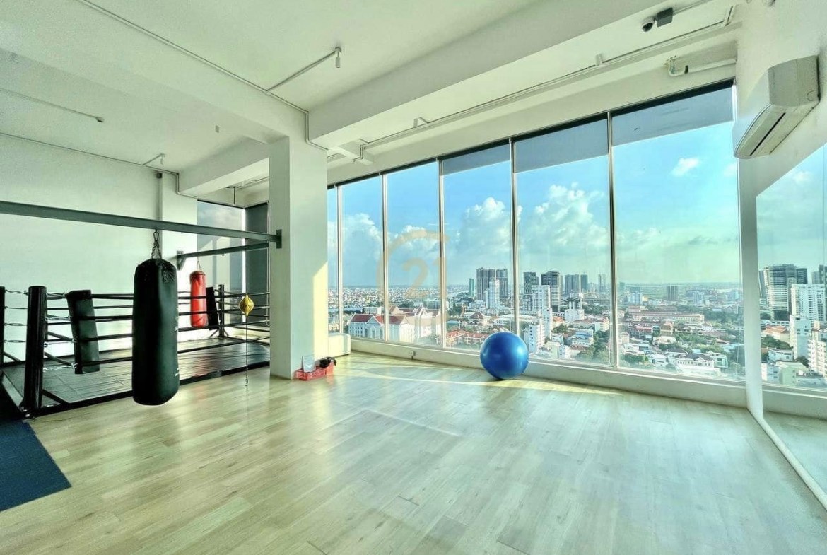 LUXERY STUDIO ROOM FOR RENT