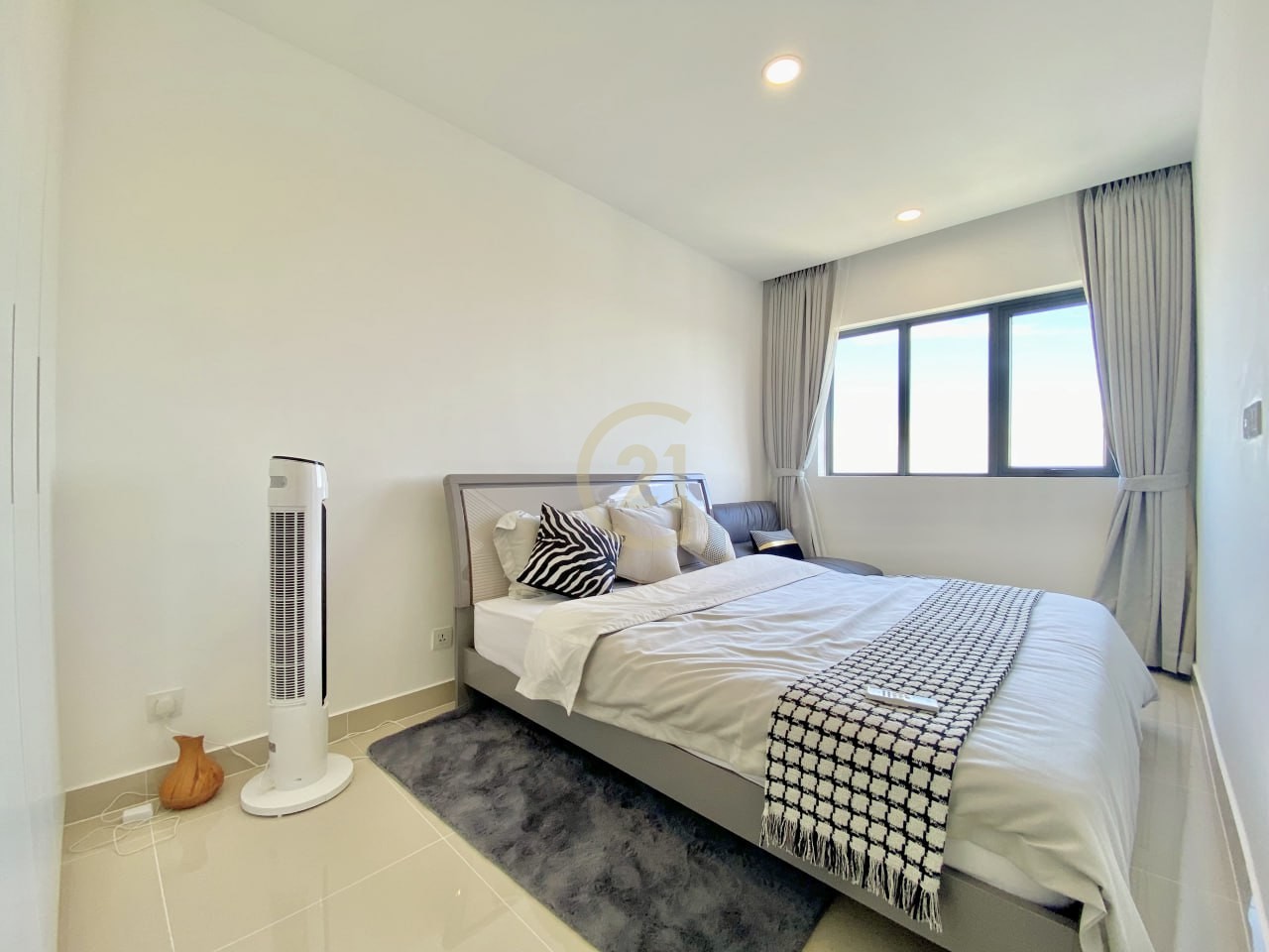 LUXERY TWO BEDROOM FOR RENT