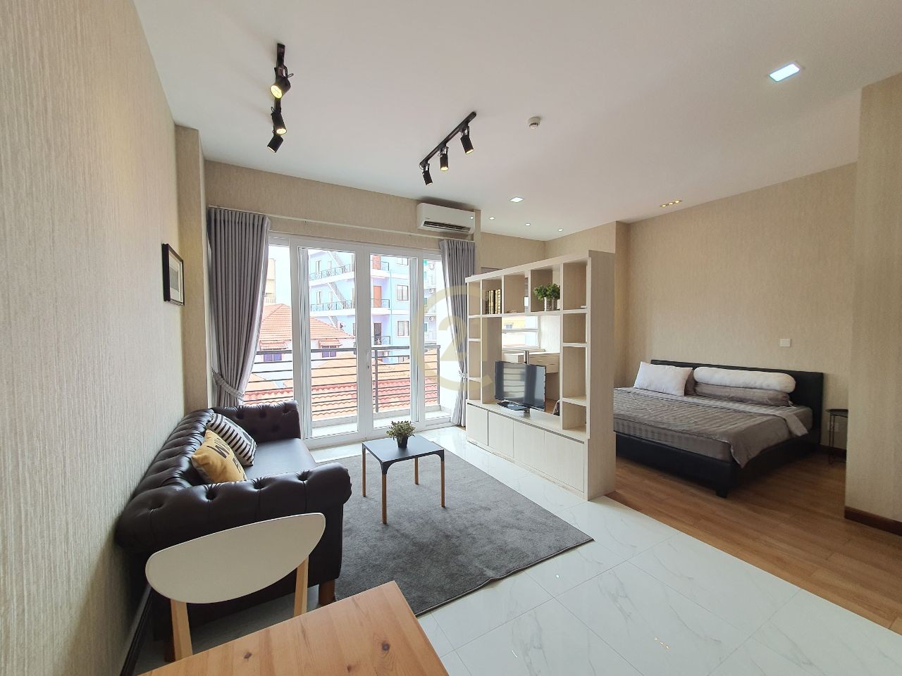 LUXERY ONE BEDROOM FOR RENT