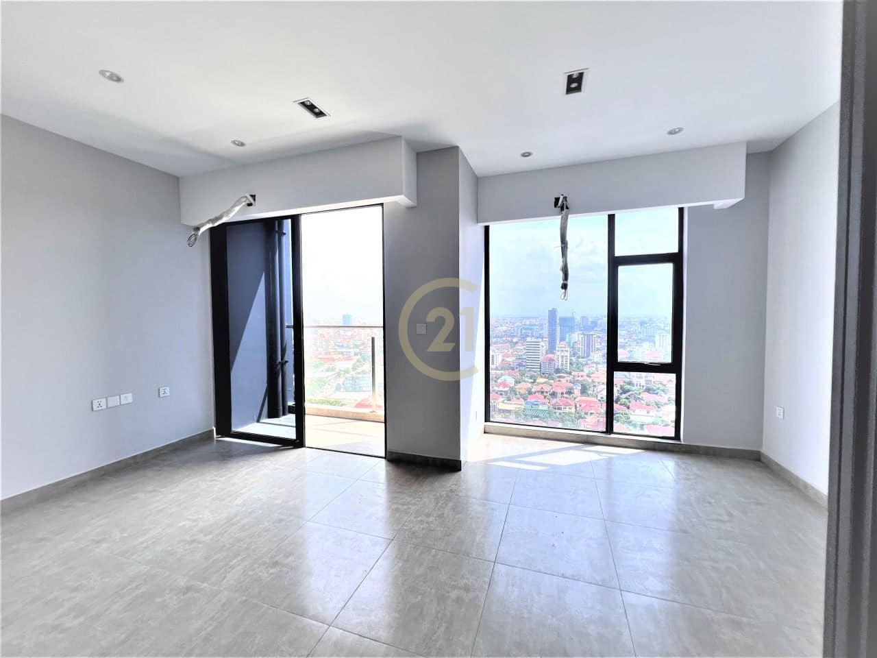 406566478_6796131243767948_6583216314579120915_n Condo for sale in tk, Good for invest.