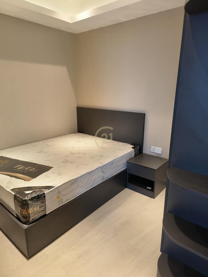 Brand new 2 bedroom for rent with fully furniture.