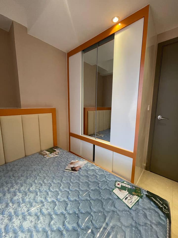 Brand new Condo for rent with fully furniture.
