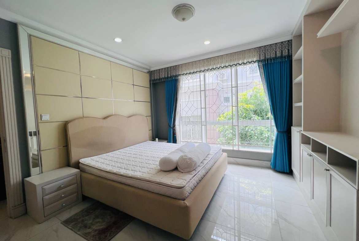 Villa for rent in Peng hout berng snao
