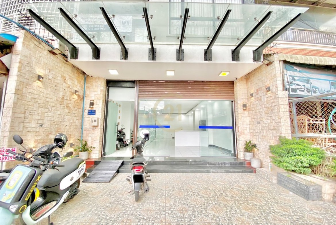 Shophouse for rent only $900 per month