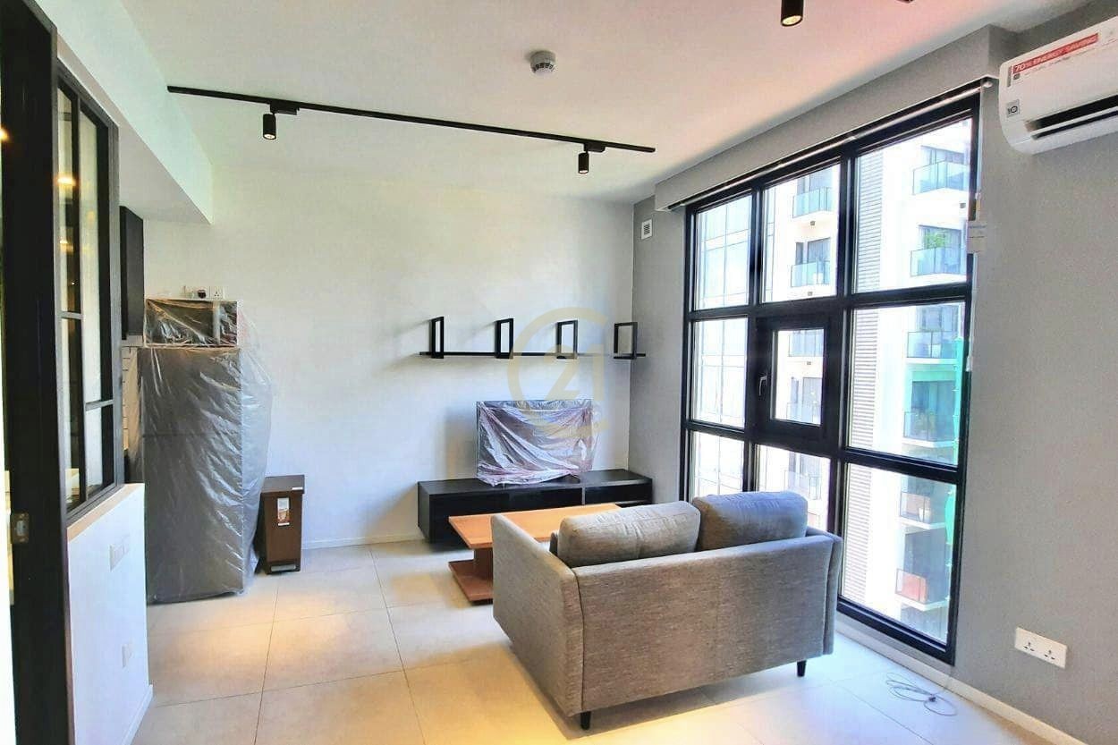 LUXERY STUDIO ROOM FOR RENT