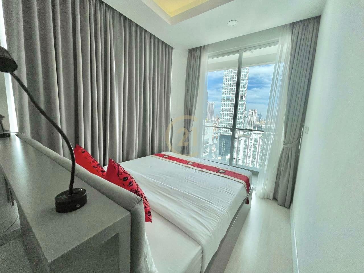 LUXERY STUDIO ROOM FOR RENT