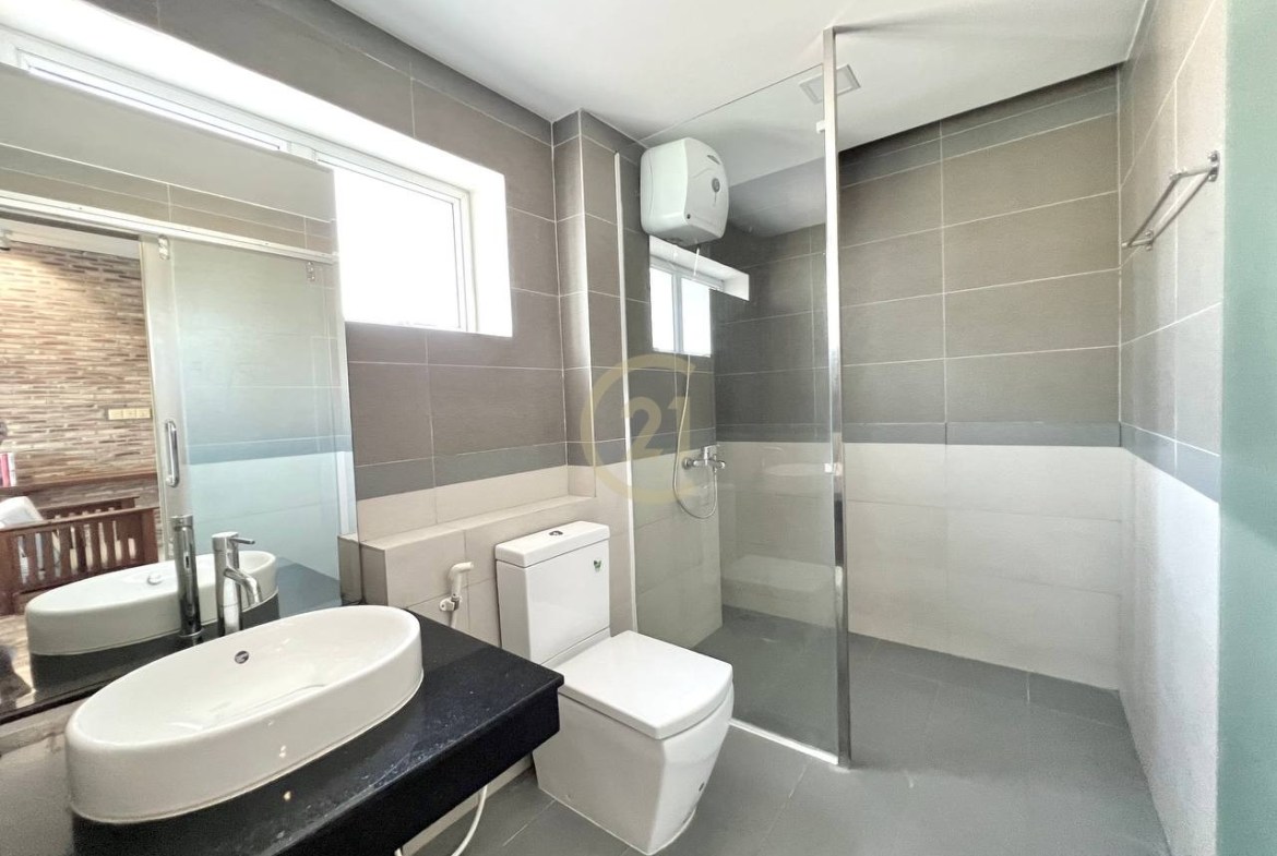 MODERN STUDIO ROOM FOR RENT
