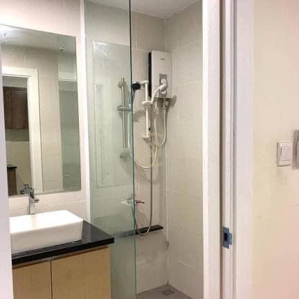 5 NICE ONE BEDROOM FOR RENT