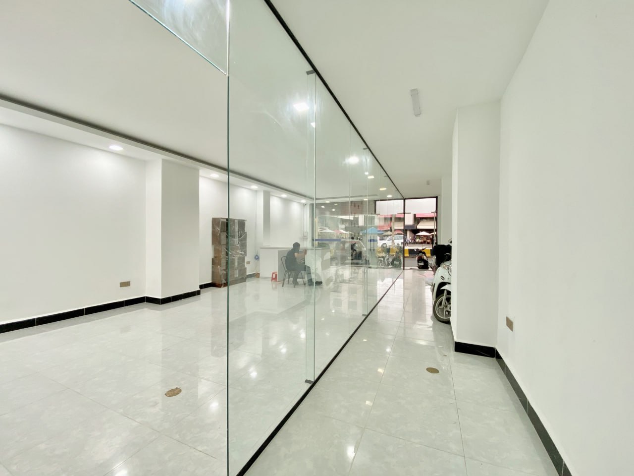 Shophouse for rent only $900 per month