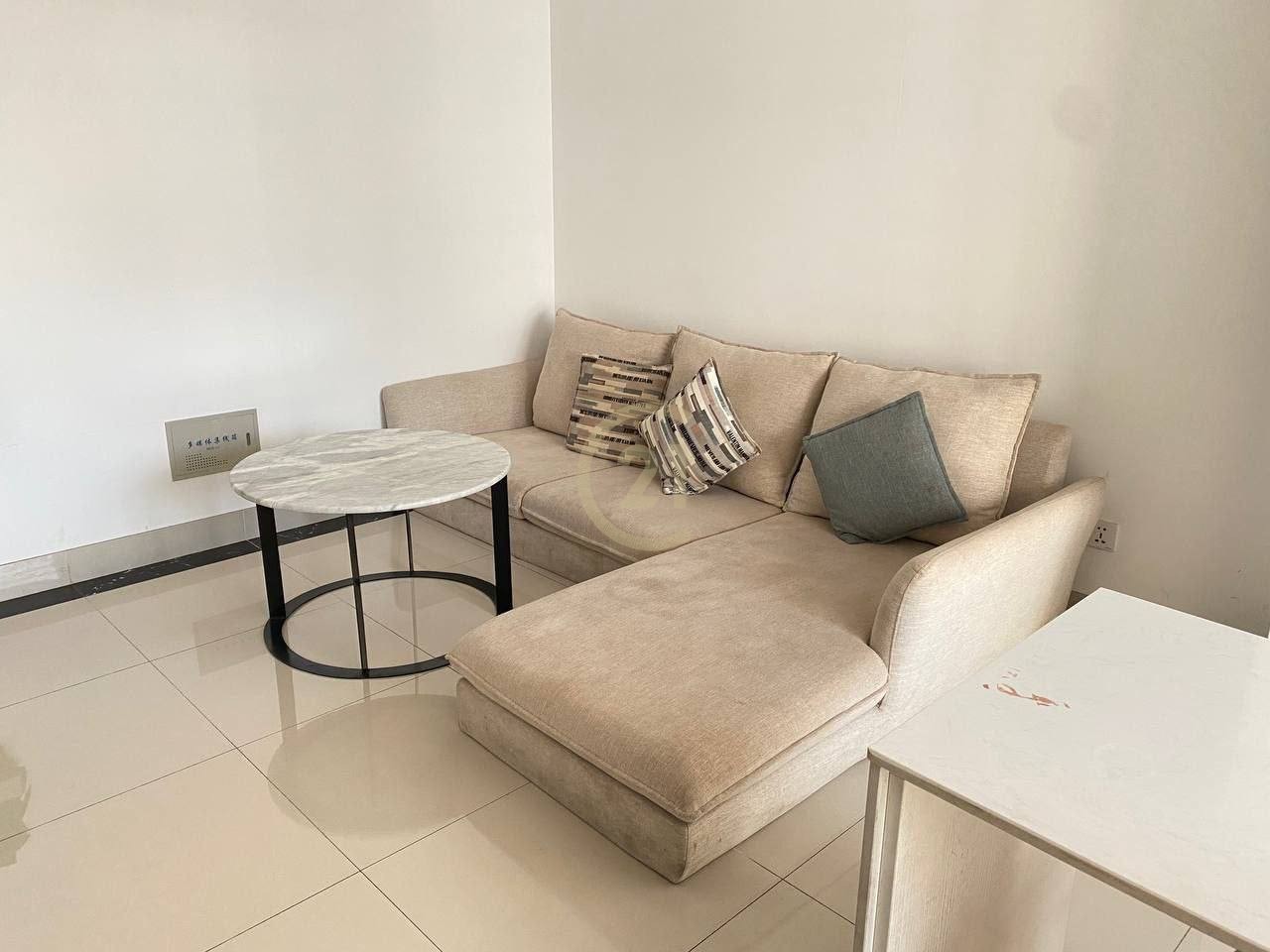6 NICE ONE BEDROOM FOR RENT