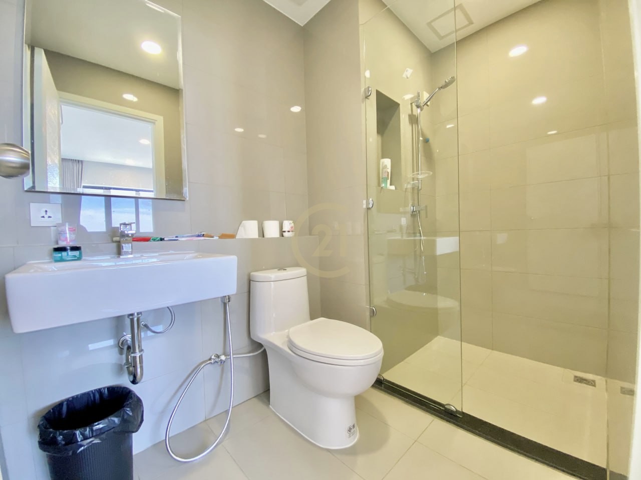 LUXERY TWO BEDROOM FOR RENT