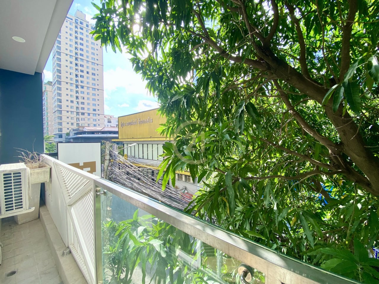 NICE ONE BEDROOM FOR RENT
