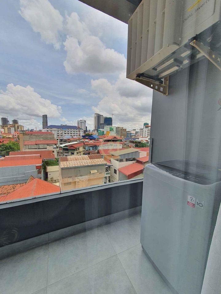 6 LUXERY STUDIO ROOM FOR RENT