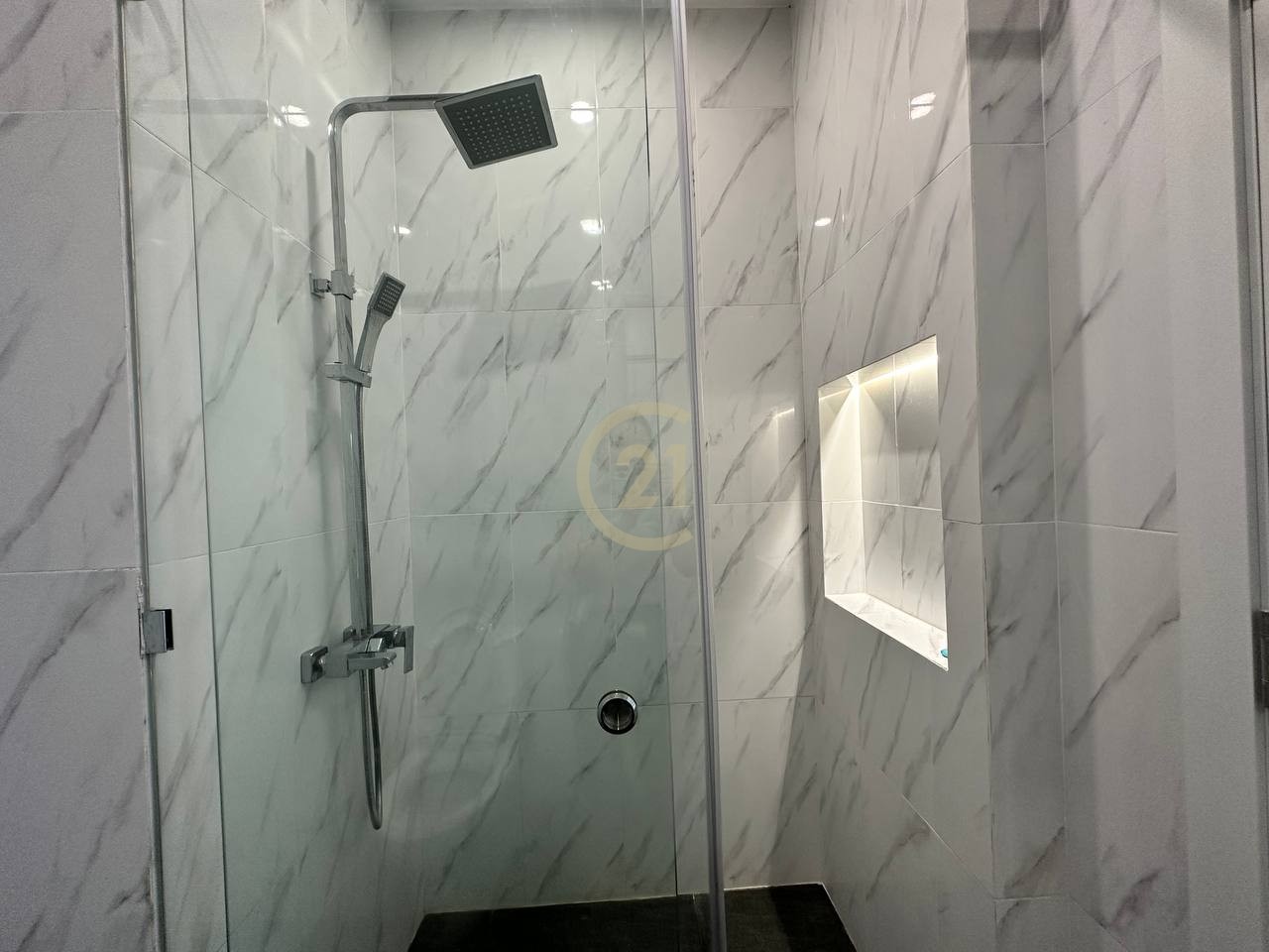 6 BRAND NEW ONE BEDROOM FOR RENT