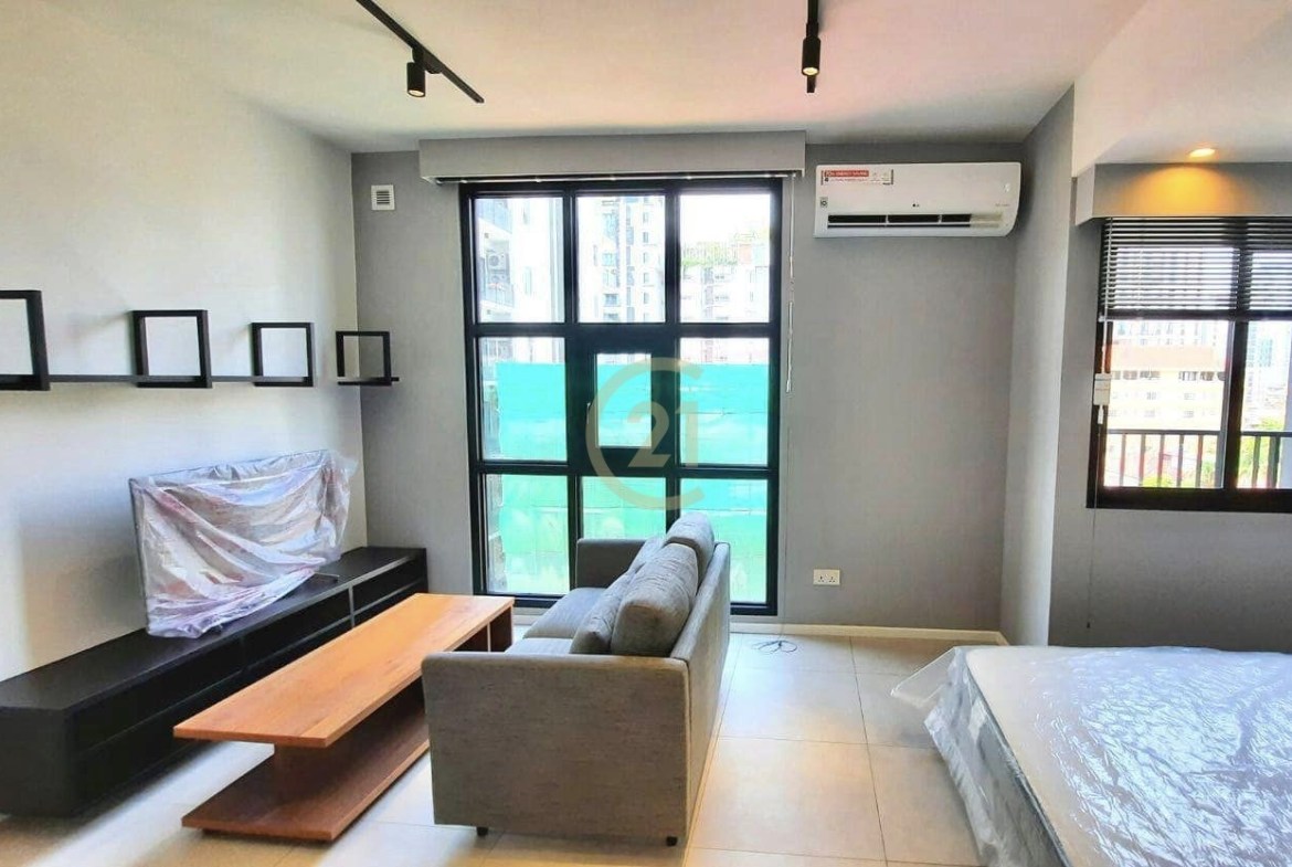 LUXERY STUDIO ROOM FOR RENT