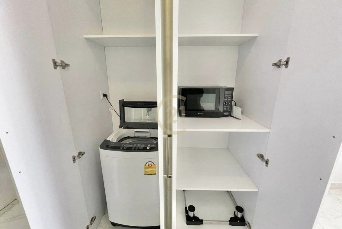 LUXERY STUDIO ROOM FOR RENT
