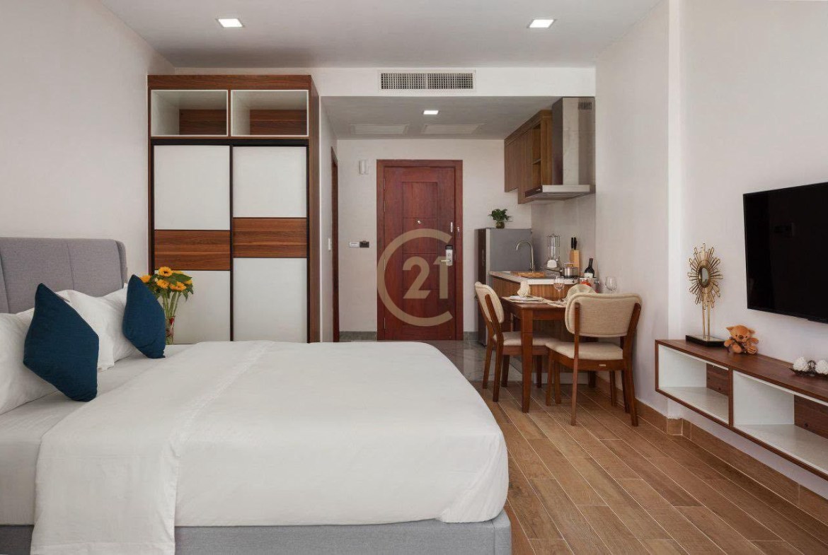 Nice studio room for rent at Toul Sveyprey