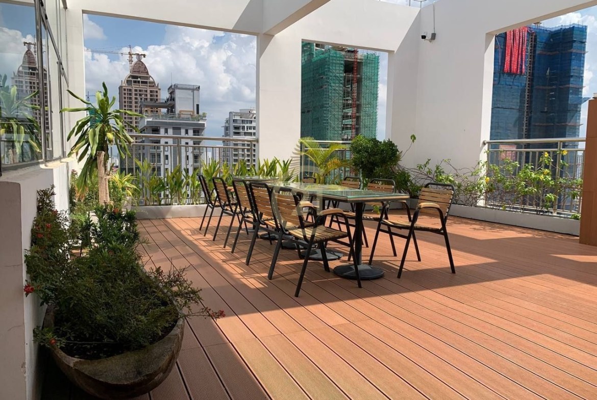 Nice studio room for rent at Bkk1