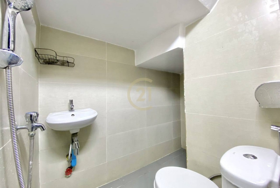 Space Available For Rent Tonle Bassac Land
