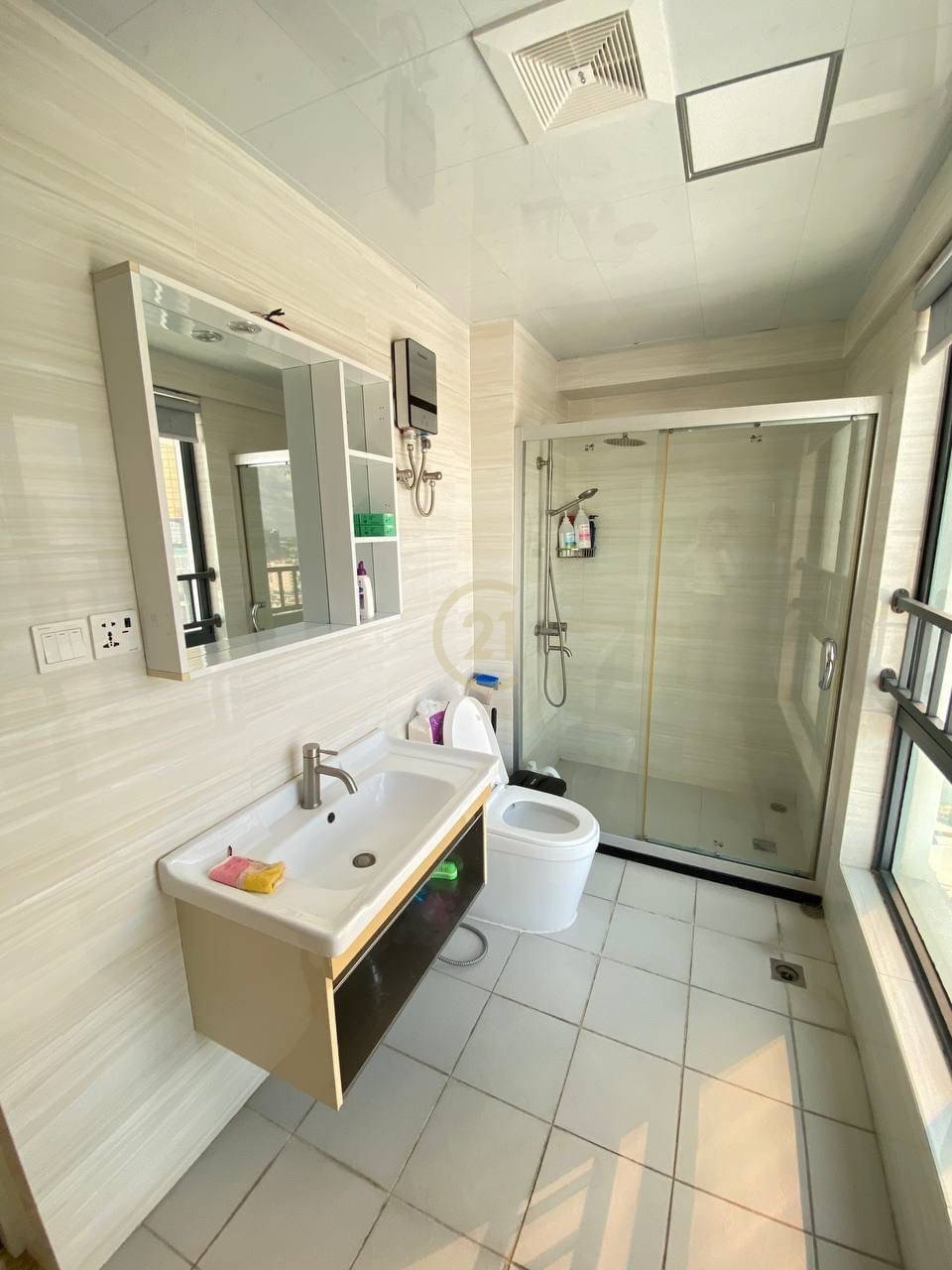Apartment 3 Bedrooms Rent With Fully Furnished BKK1