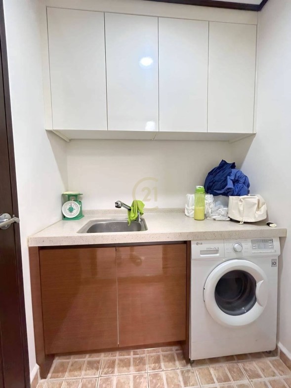 Lucky Condo 3+1 Bedrooms BKK1 With Fully Furnished