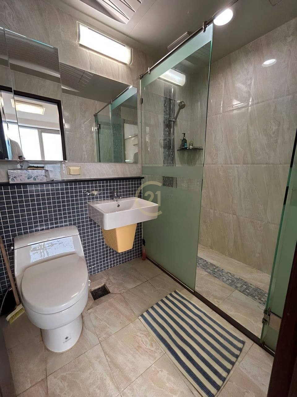Lucky Condo 3+1 Bedrooms BKK1 With Fully Furnished