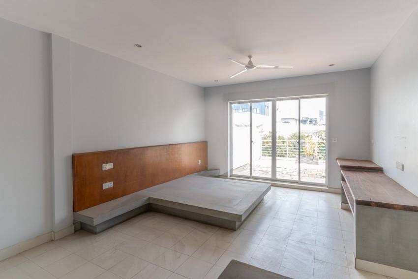 IMG_3864 Hotel Building for Rent in Prime Location BKK1