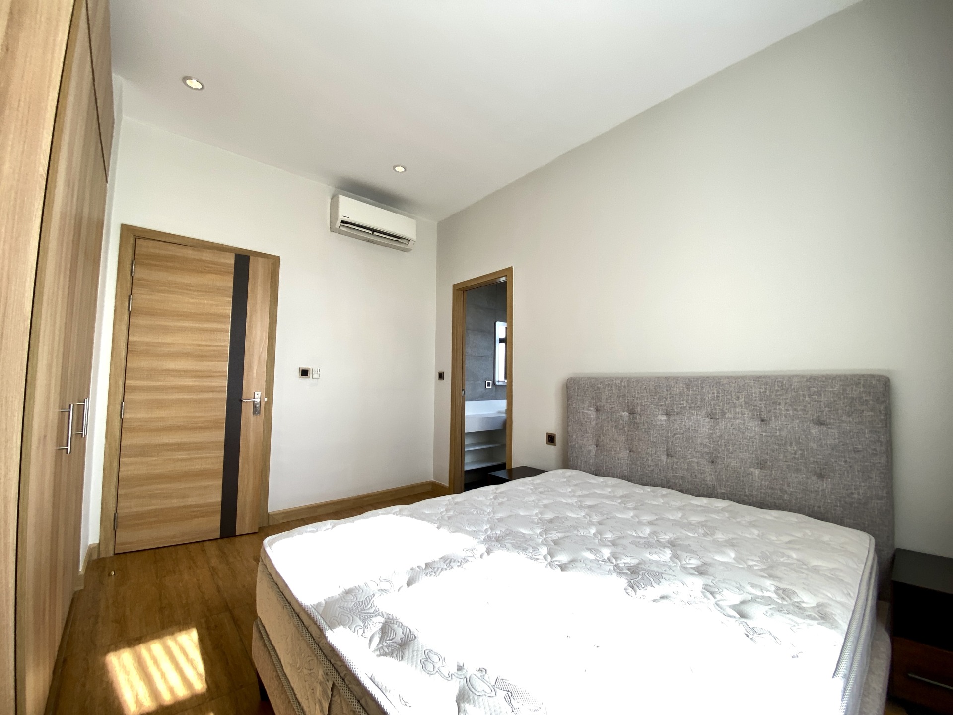 Two bedroom for rent in BKK1 with fully furnished