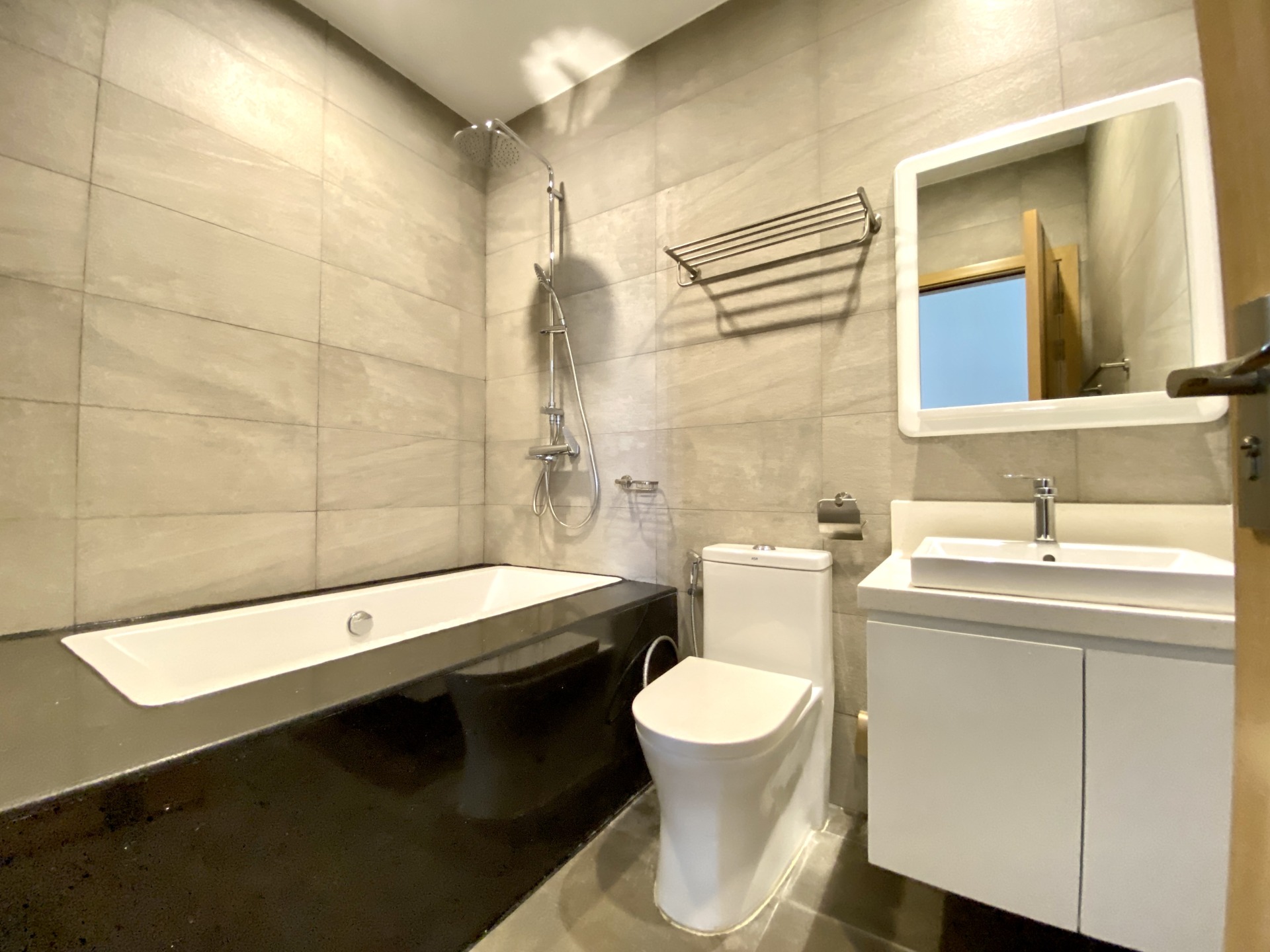 Two bedroom for rent in BKK1 with fully furnished