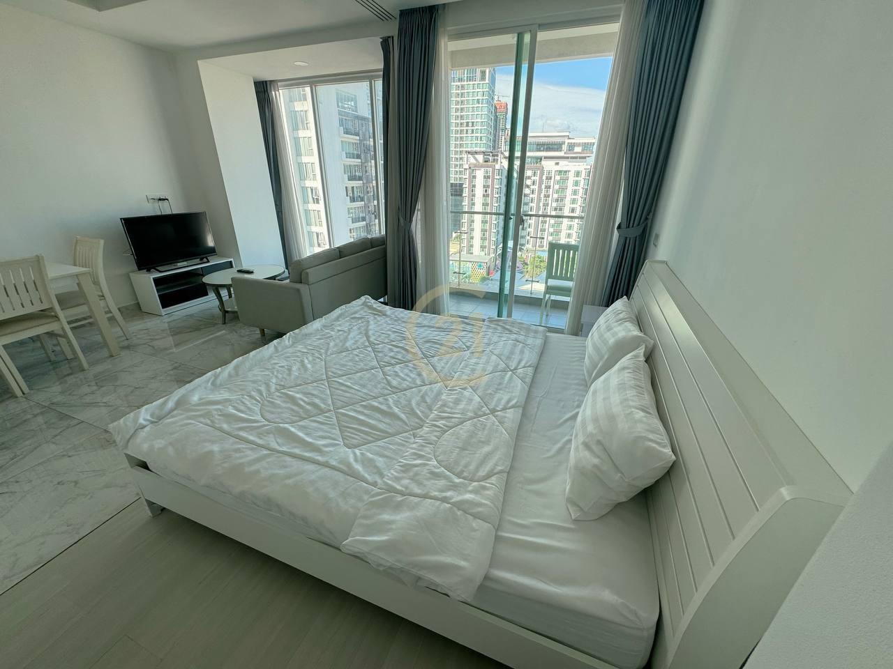 Nice studio room for rent in BKK1