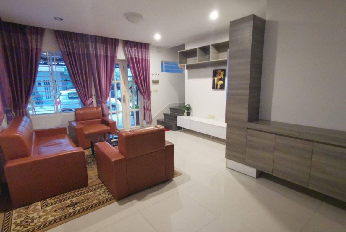 Nice villa for rent at Peng hout
