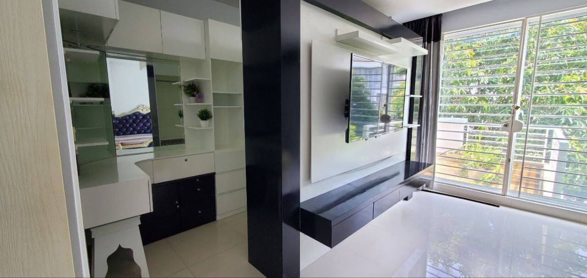 Nice Link-villa for rent
