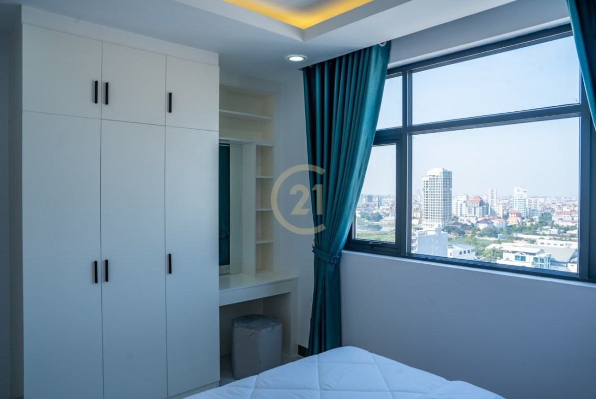 Mordern Two bedroom for rent at Beoug Trobek
