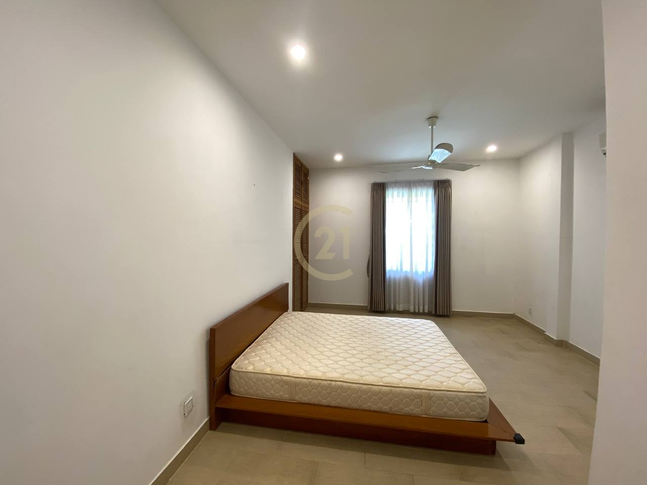 Western style three bedrooms