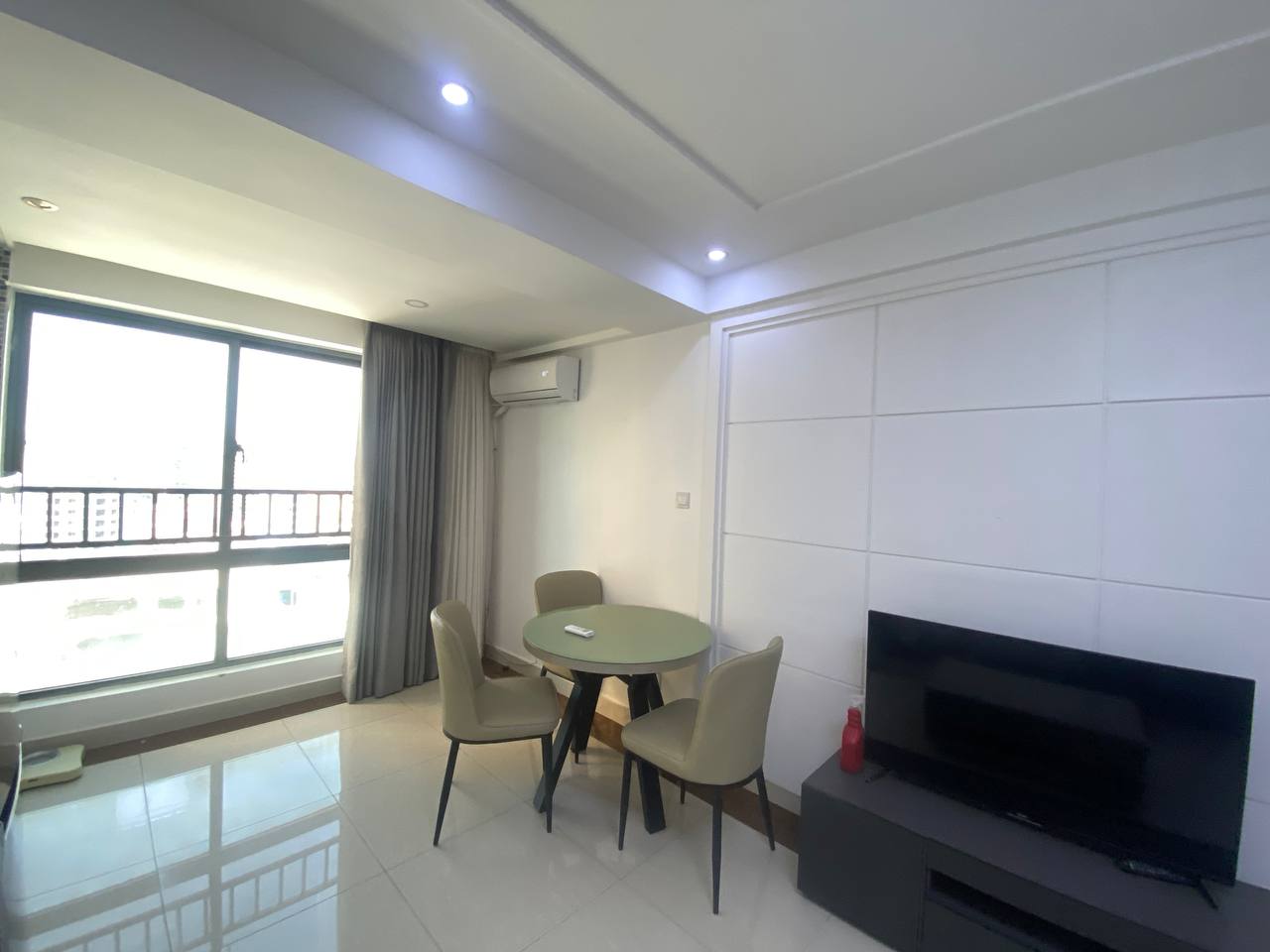 One bedroom apartment with special offer and good price