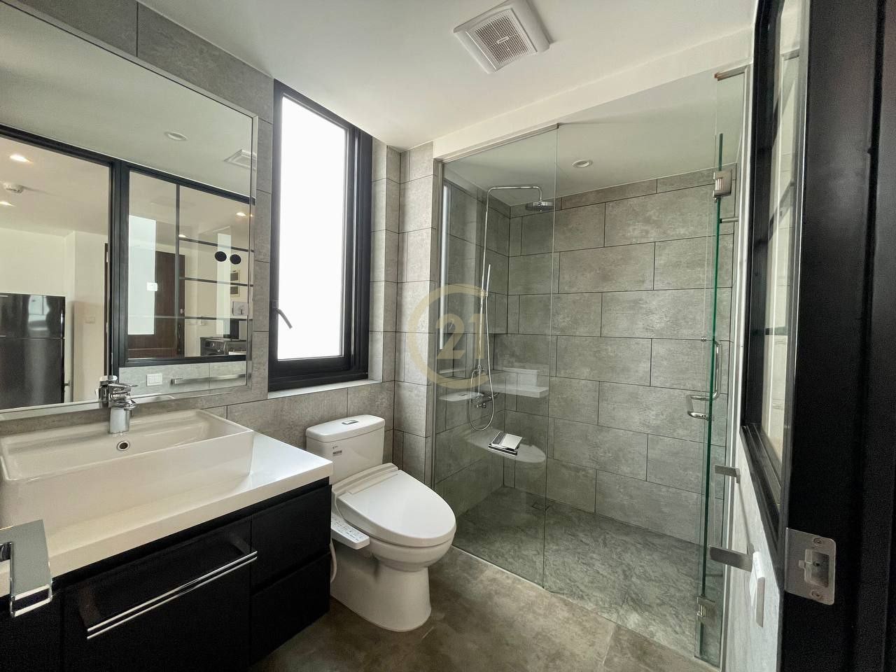 Beautiful one bedroom for rent only few left