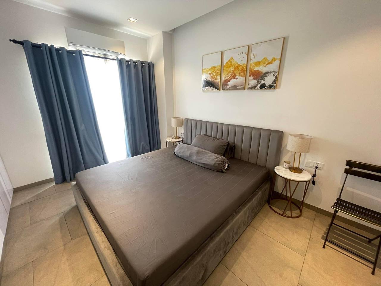 One bedroom for rent at Urban Village