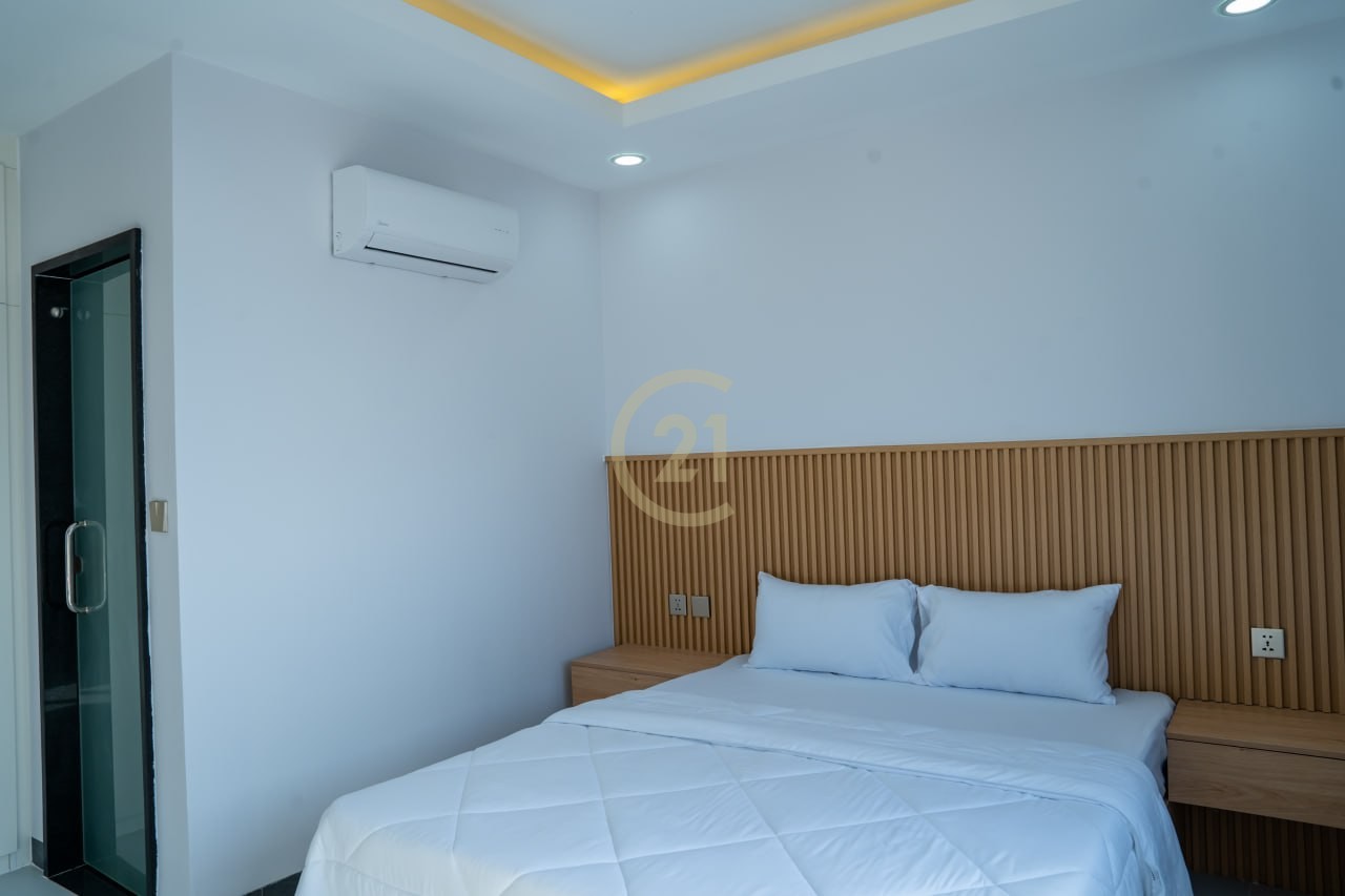 photo_8_2023-12-14_10-00-37 Mordern Two bedroom for rent at Beoug Trobek
